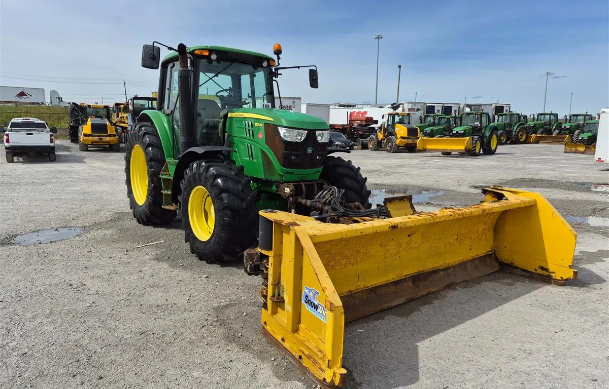 2014 John Deere 6125M Tractor w/ HLA SnowWing Snow Plow
UNRESERVED