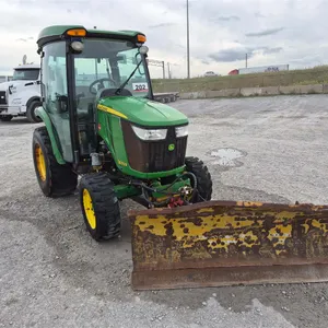 2017 John Deere 3033R Tractor w/ Snow Blade
 UNRESERVED