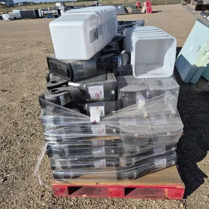 Bulk Food Dispenser and Storage Bins
 UNRESERVED