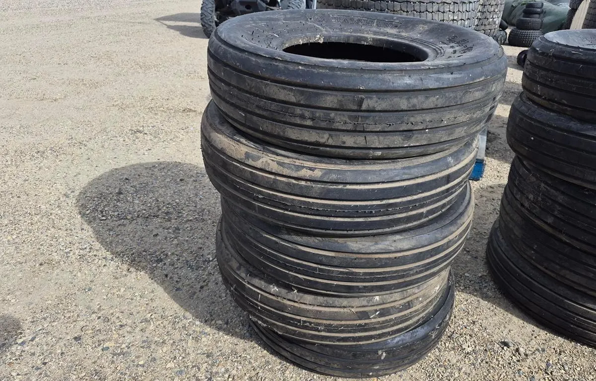 (4) 9.5L-15 Implement Tires
UNRESERVED