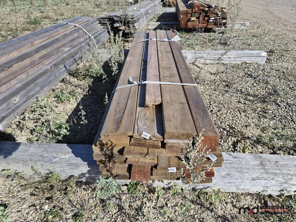 Bundle of Assorted Approx. 8' Lumber
UNRESERVED