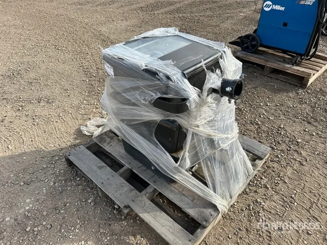 Quantity of (3) Shop Work Lights