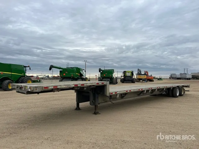 2015 Manac 53 ft T/A Step Deck Trailer
