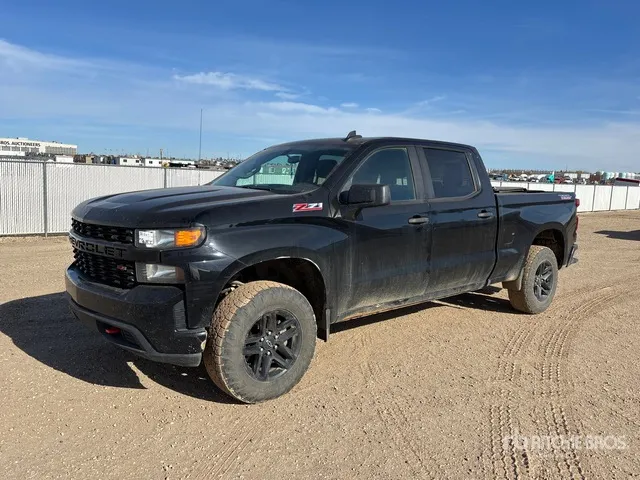2021 Chevrolet Silverado 1500 Custom Trail Boss 4x4 Crew Cab Pickup