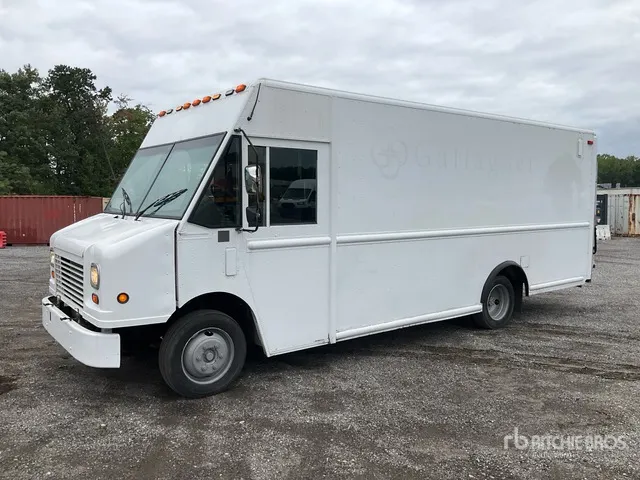 2006 Freightliner MT45 4x2 Step Van