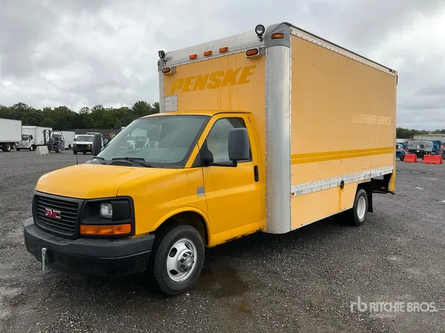 2007 GMC 3500 4x2 Lube Truck