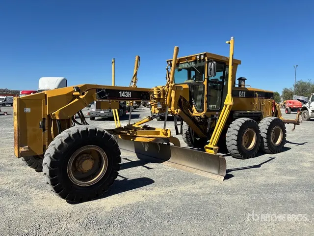 2004 Cat 143H AWD Motor Grader