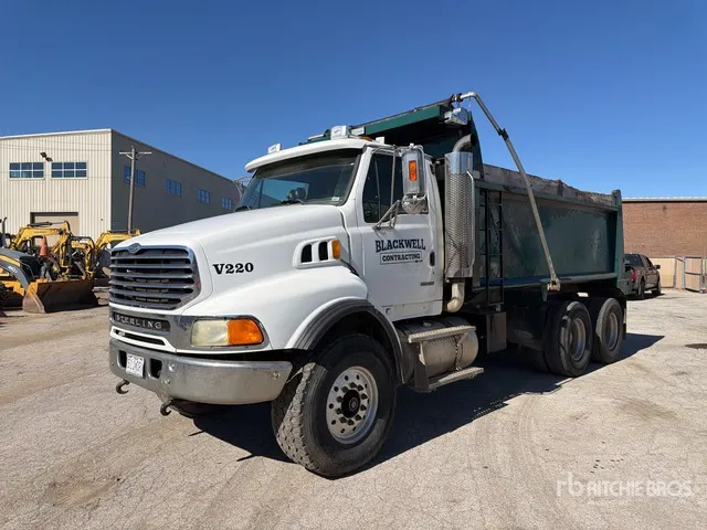 2007 Sterling LT9500 6x4 T/A Dump Truck