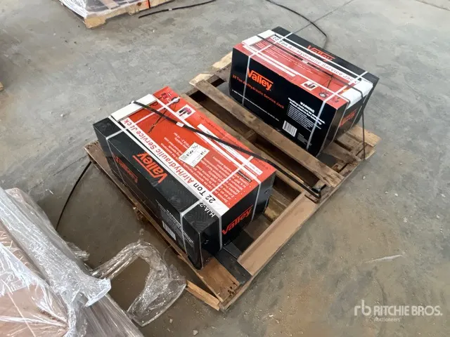 Quantity of (2) 22 ton Service Jack