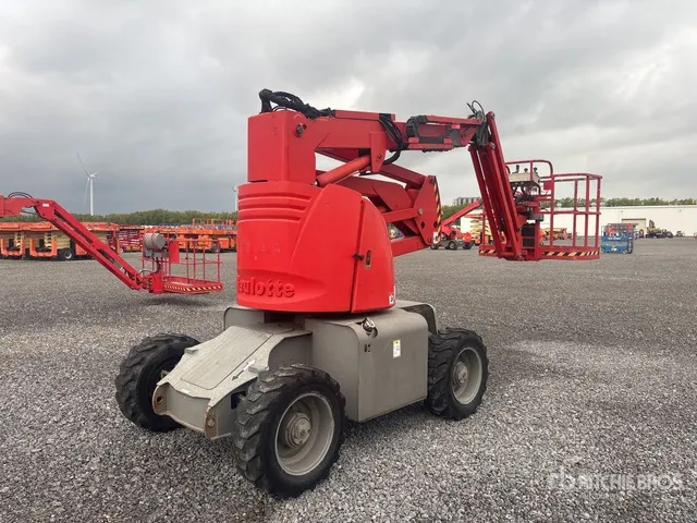 2011 Haulotte HA120PX Diesel Articulating Boom Lift