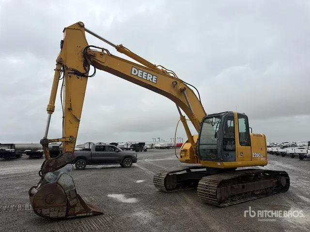 2003 John Deere 225C LC Tracked Excavator