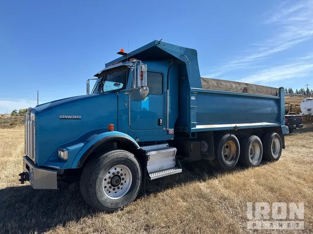 2006 Kenworth T800 8x4 Tri/A Dump Truck