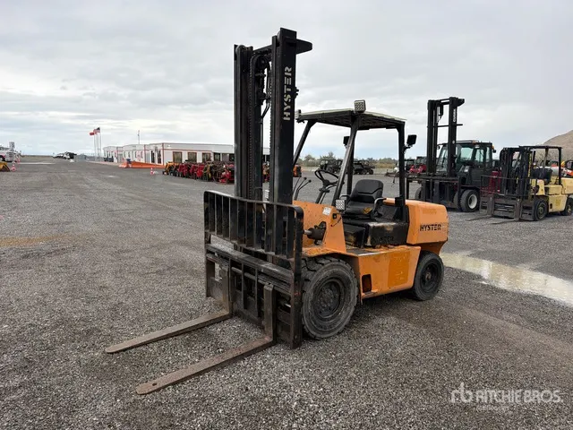 Hyster Pneumatic Tire Forklift