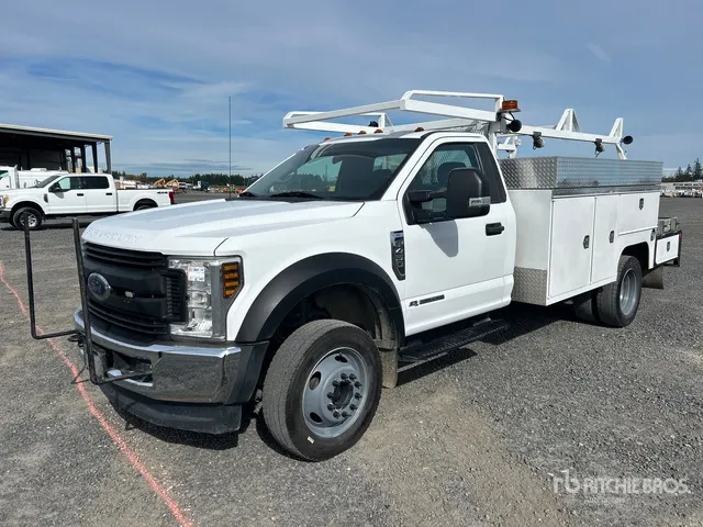 2019 Ford F-450 XL 4x4 Utility Truck