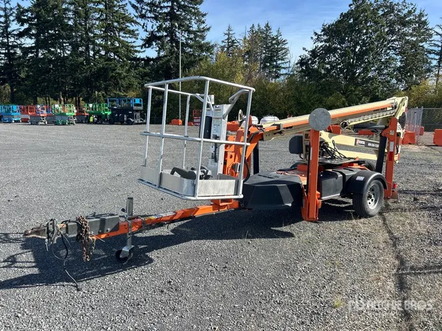 2019 JLG T350 Towable Lift
