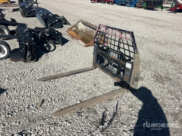John Deere 48 in Skid Steer Forks
