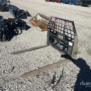 John Deere 48 in Skid Steer Forks