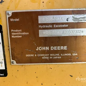 2013 John Deere 225D LC Tracked Excavator