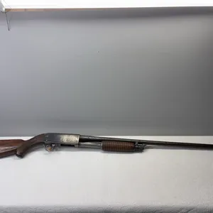 ITHACA MODEL 37 FEATHERLITE 12GAU. 2-3/4" PUMP ACTION SHOTGUN