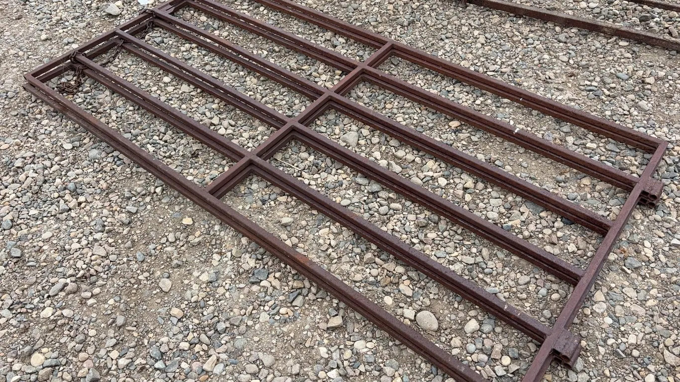 2 - 8' Heavy Duty Gates