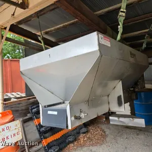 Meyer spreader 