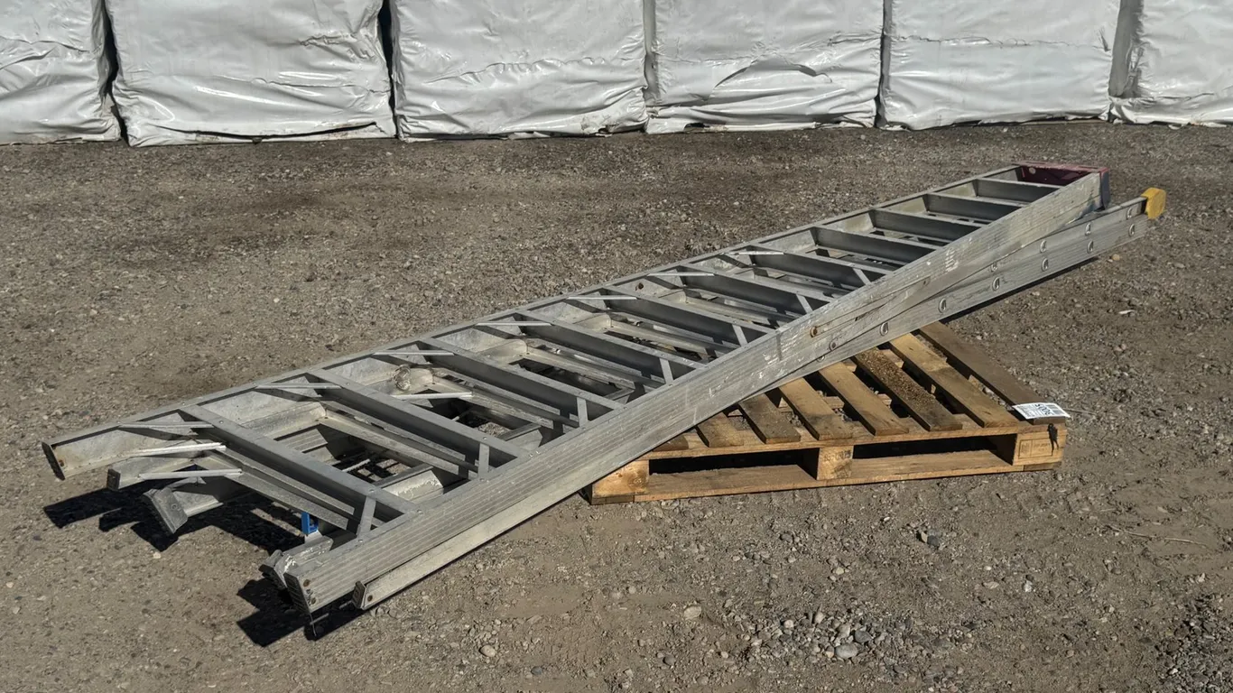 (2) Ladders