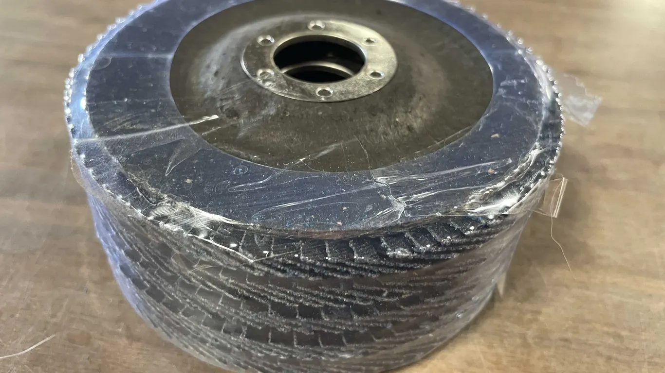 Sanding and Grinding Wheels (CW)