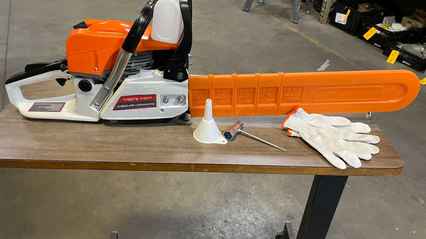 20" Chainsaw (PR13)