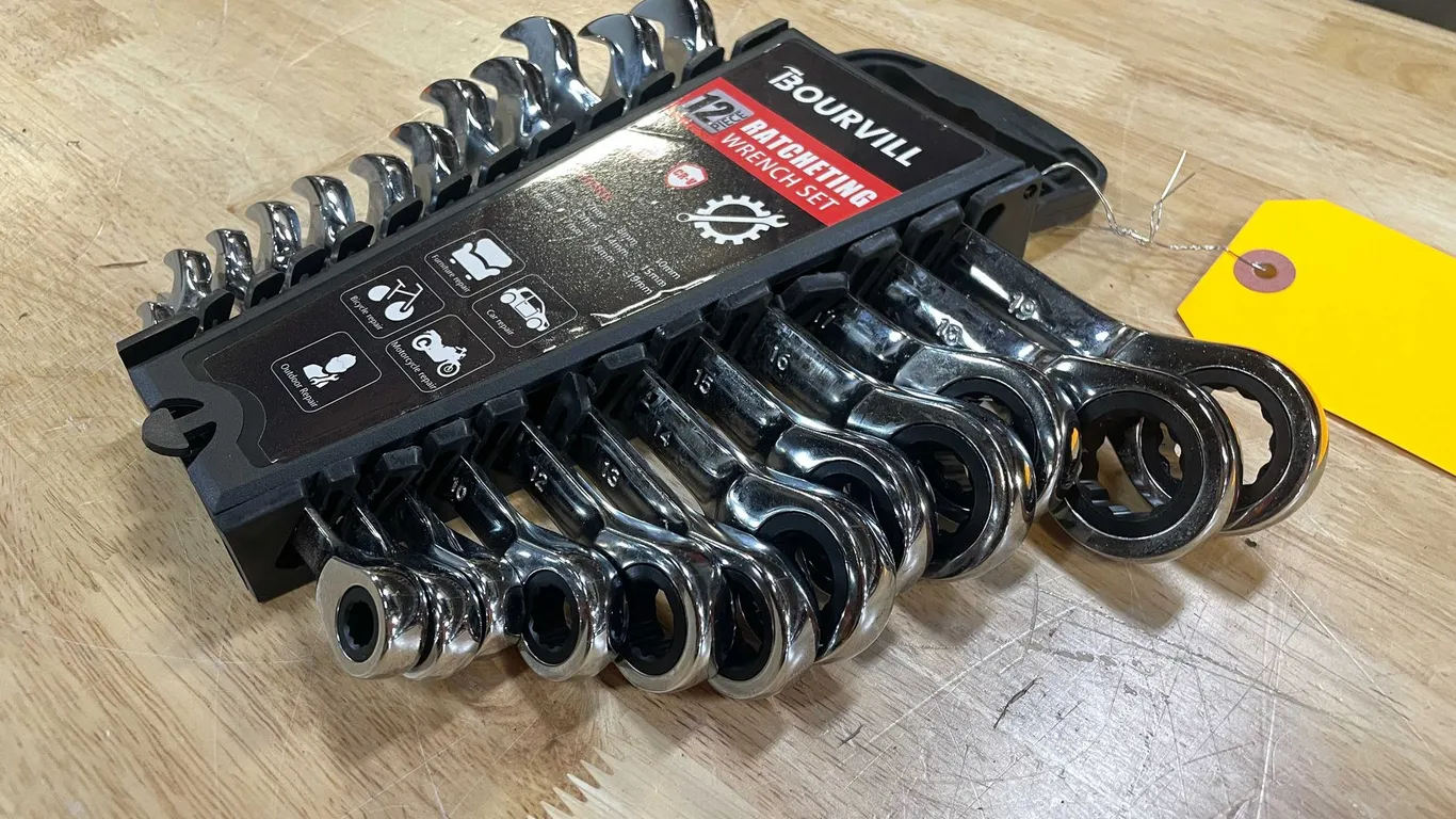 Metric Ratchet Wrench Set (PR13)