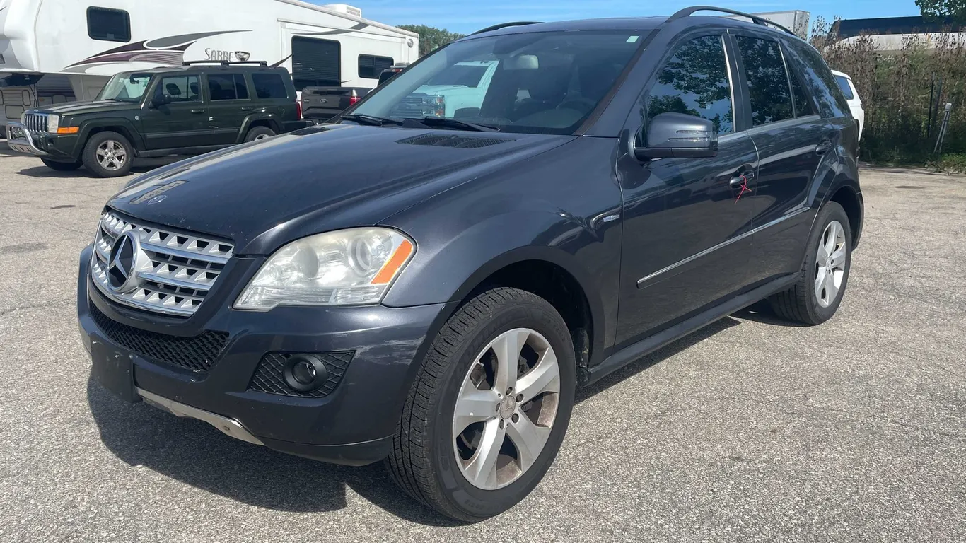 2011 Mercedes-Benz BlueTEC Diesel (Has WI Title) (OF)