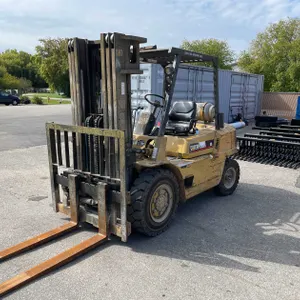 Caterpillar GP40 Forklift (F)