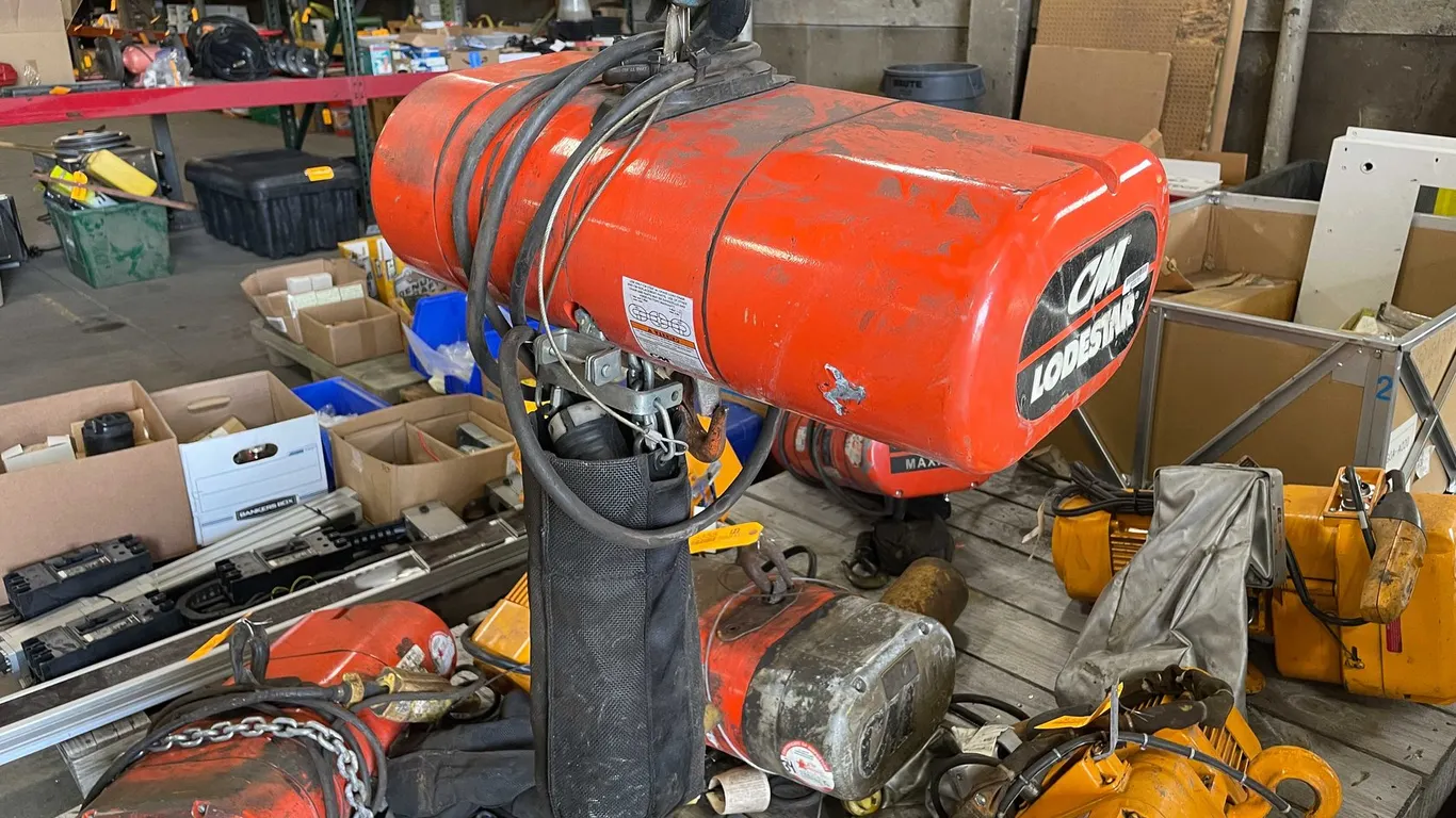 Columbia Loadstar 1 Ton Hoist (E)