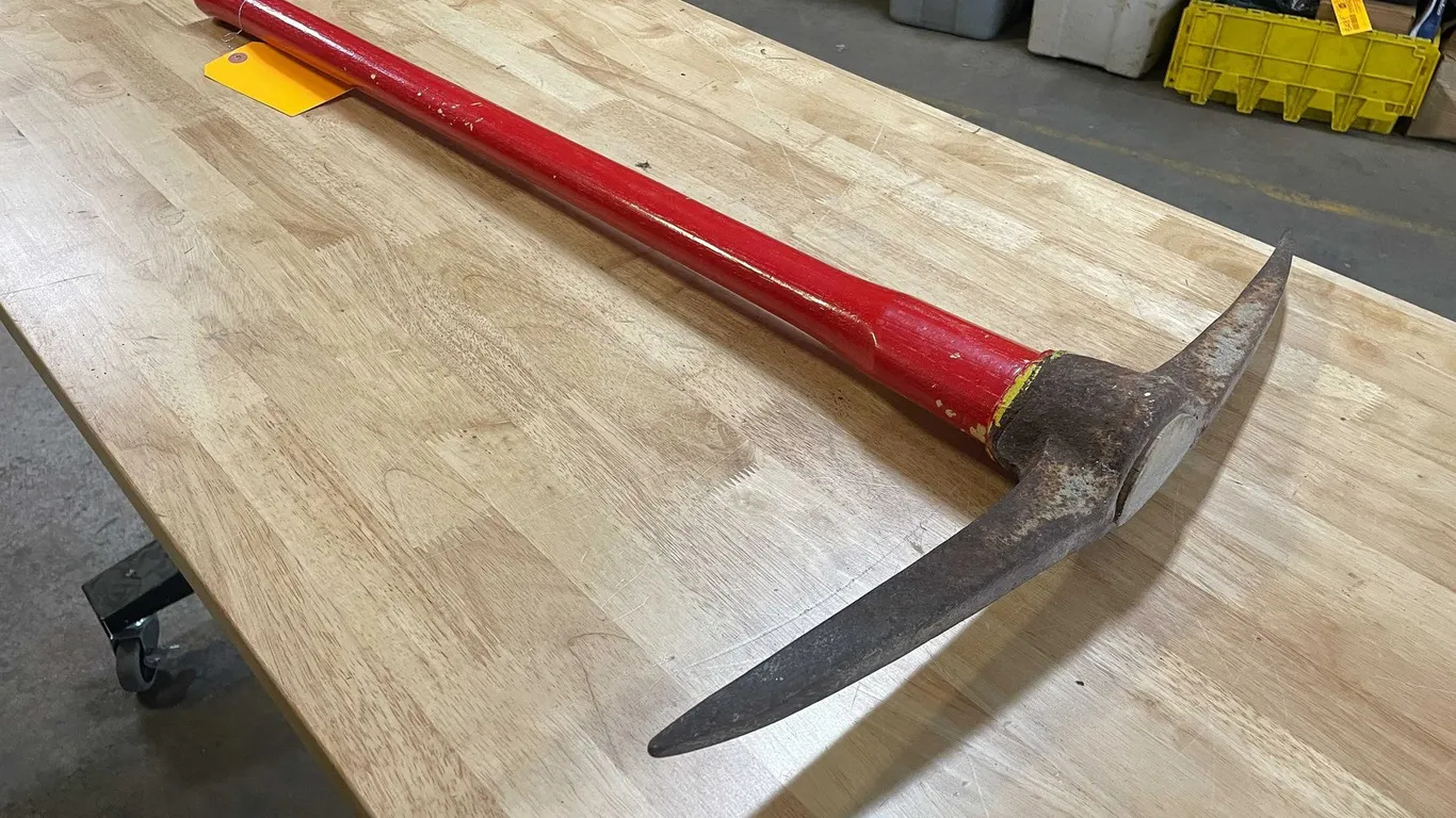 Pick Axe (PR11)