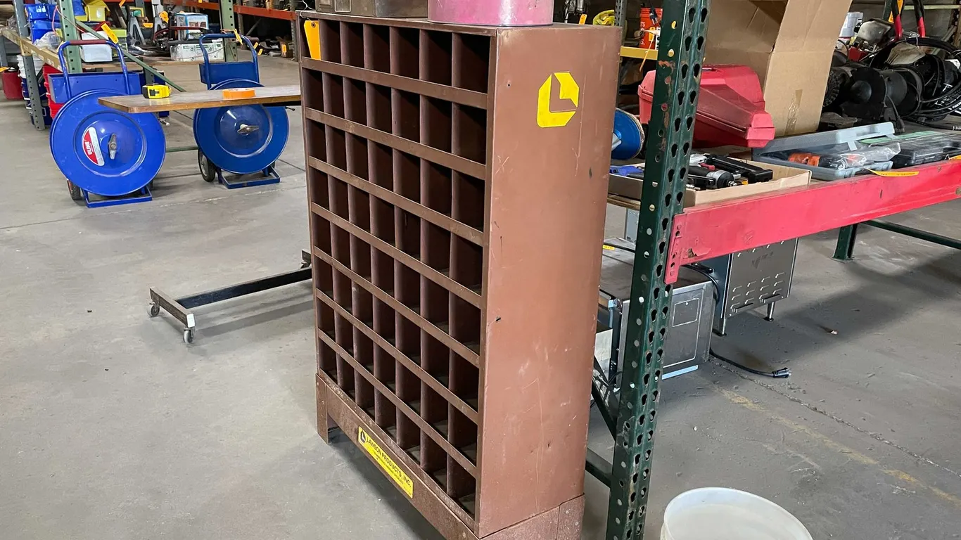 Lawson Parts Bin with Stand (PR20)