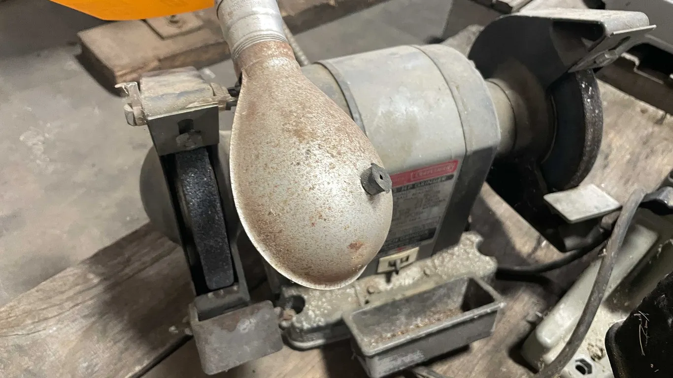 Craftsman Bench Grinder (E)