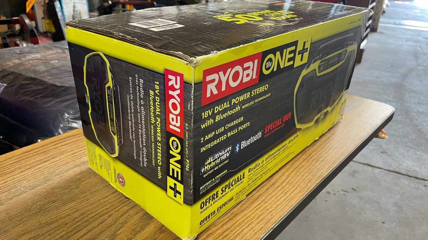 Ryobi 18V Stereo Radio (PR10)