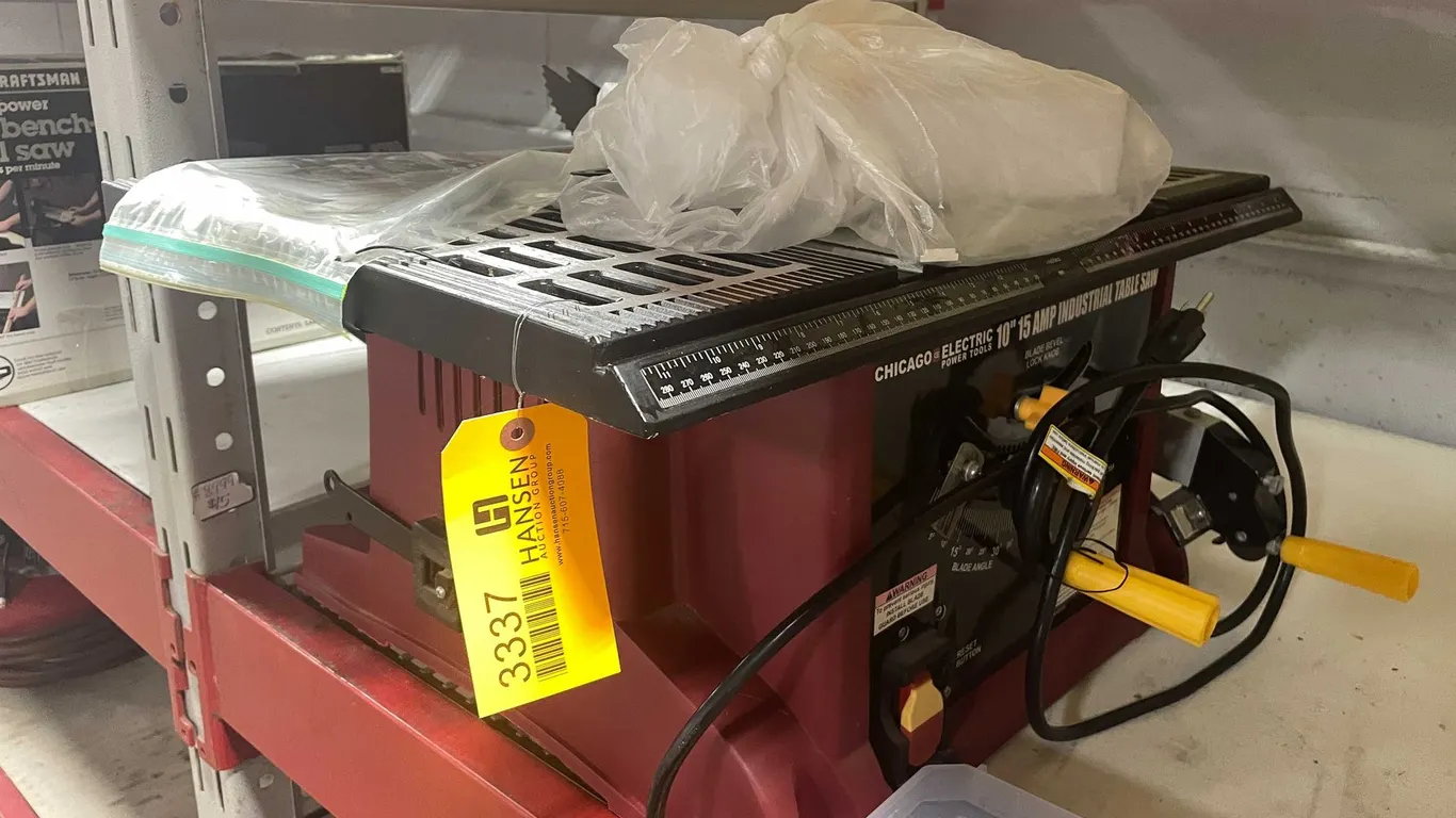 Chicago 10" Table Saw (CW)