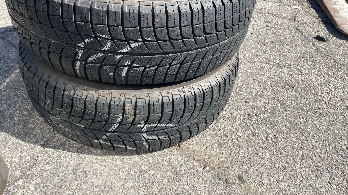 Michelin X-Ice Winter Tires (03)