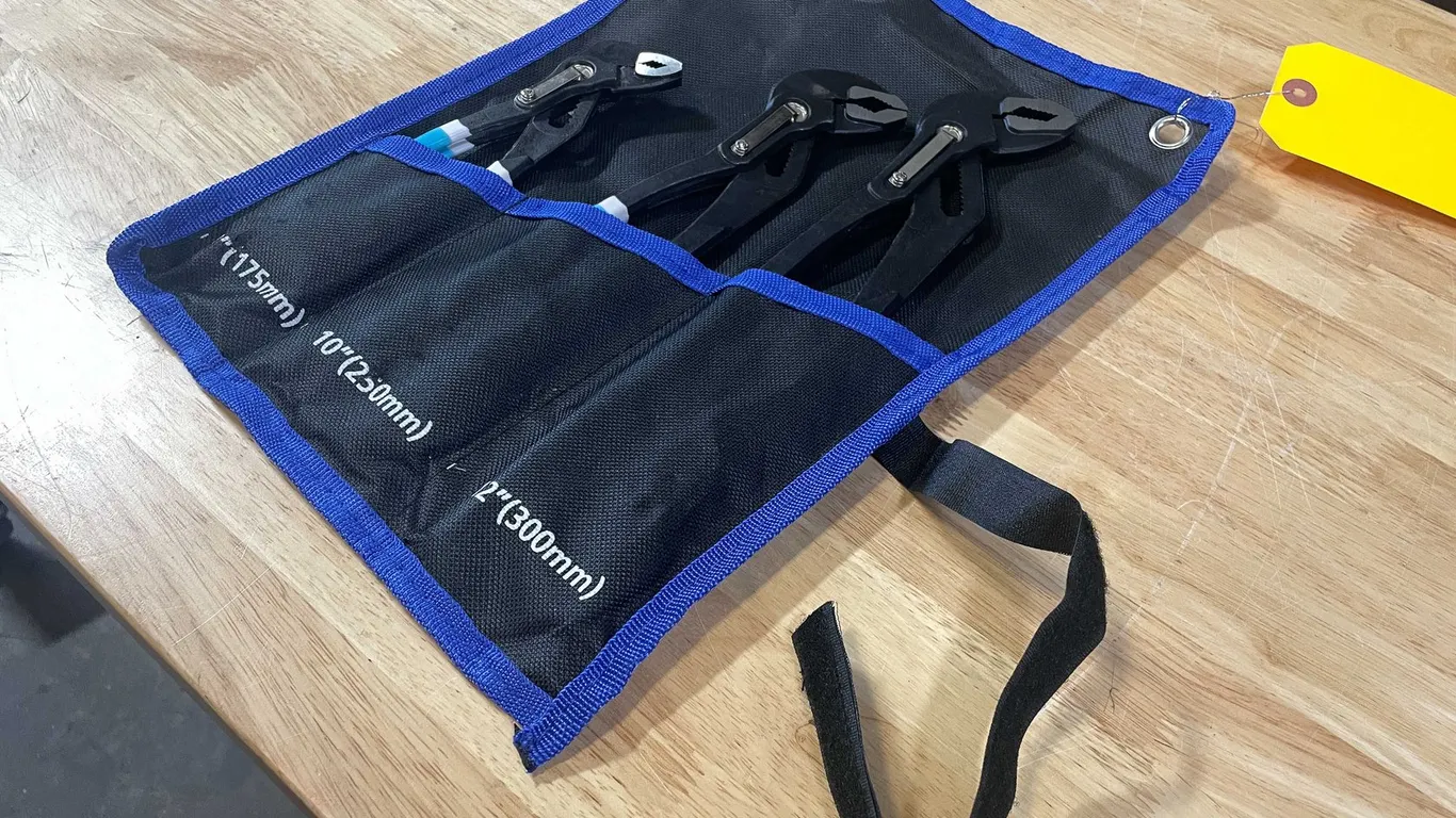Adjustable Pliers Set in Case (PR13)