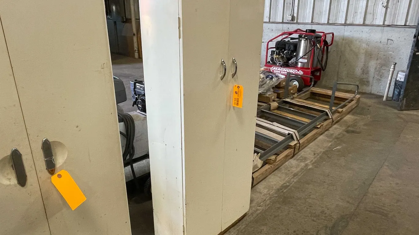 2 Door Metal Cabinet (E)