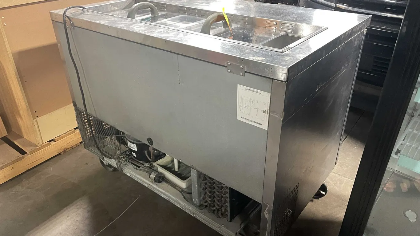 Commercial Cooler (D)