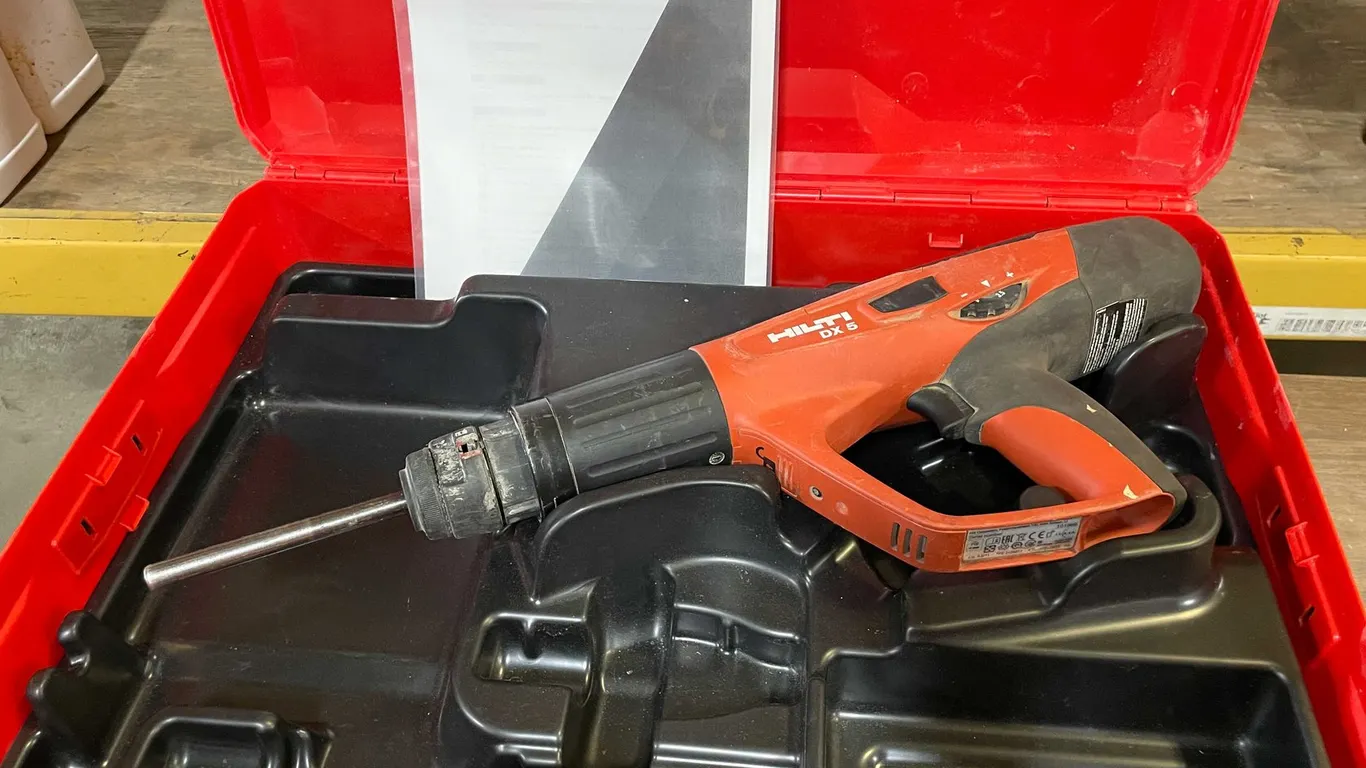 Hilti DX 5-IE Powder Actuated Nailer (PR12)