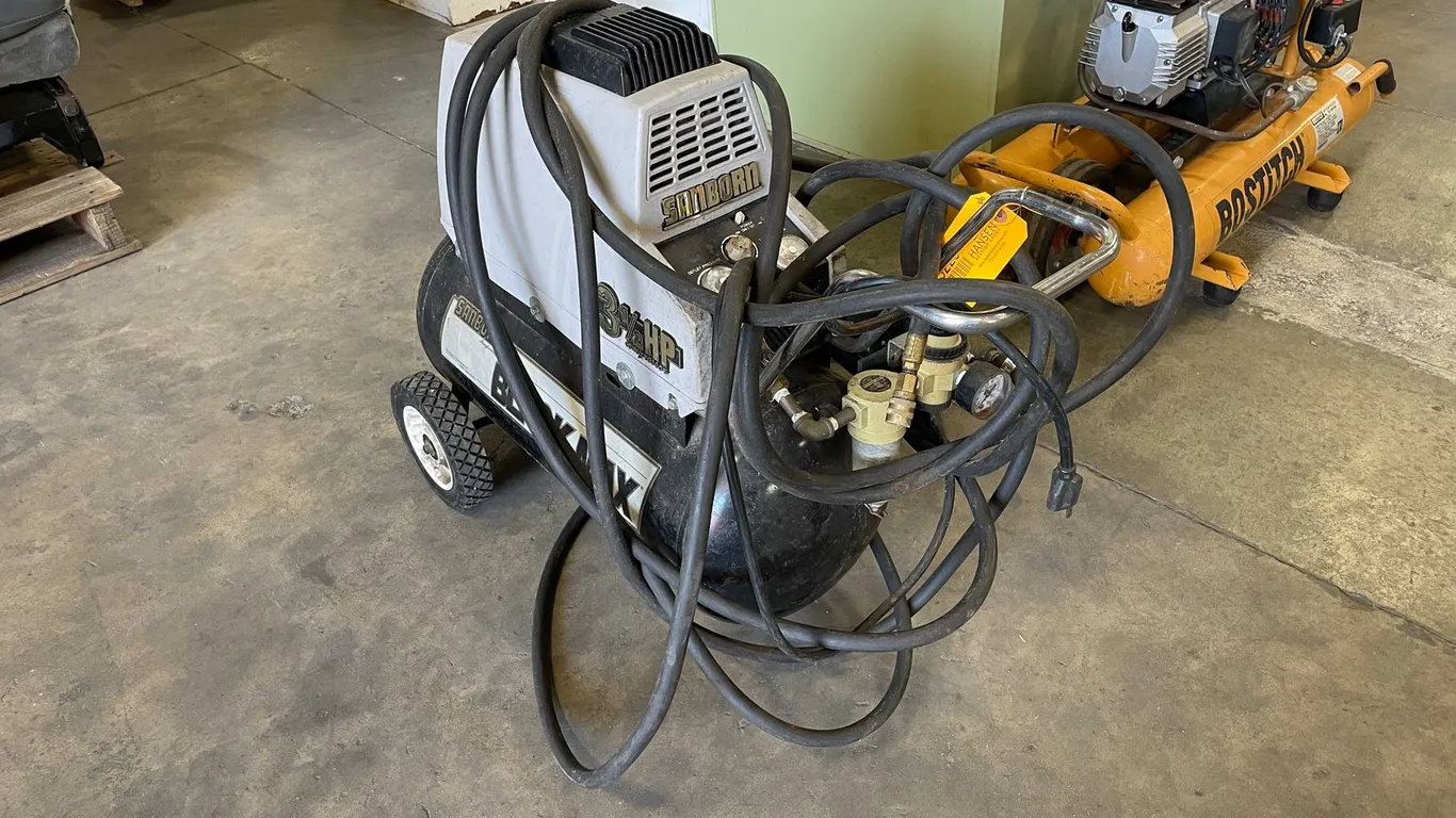 Black Max Pressure Washer (E)