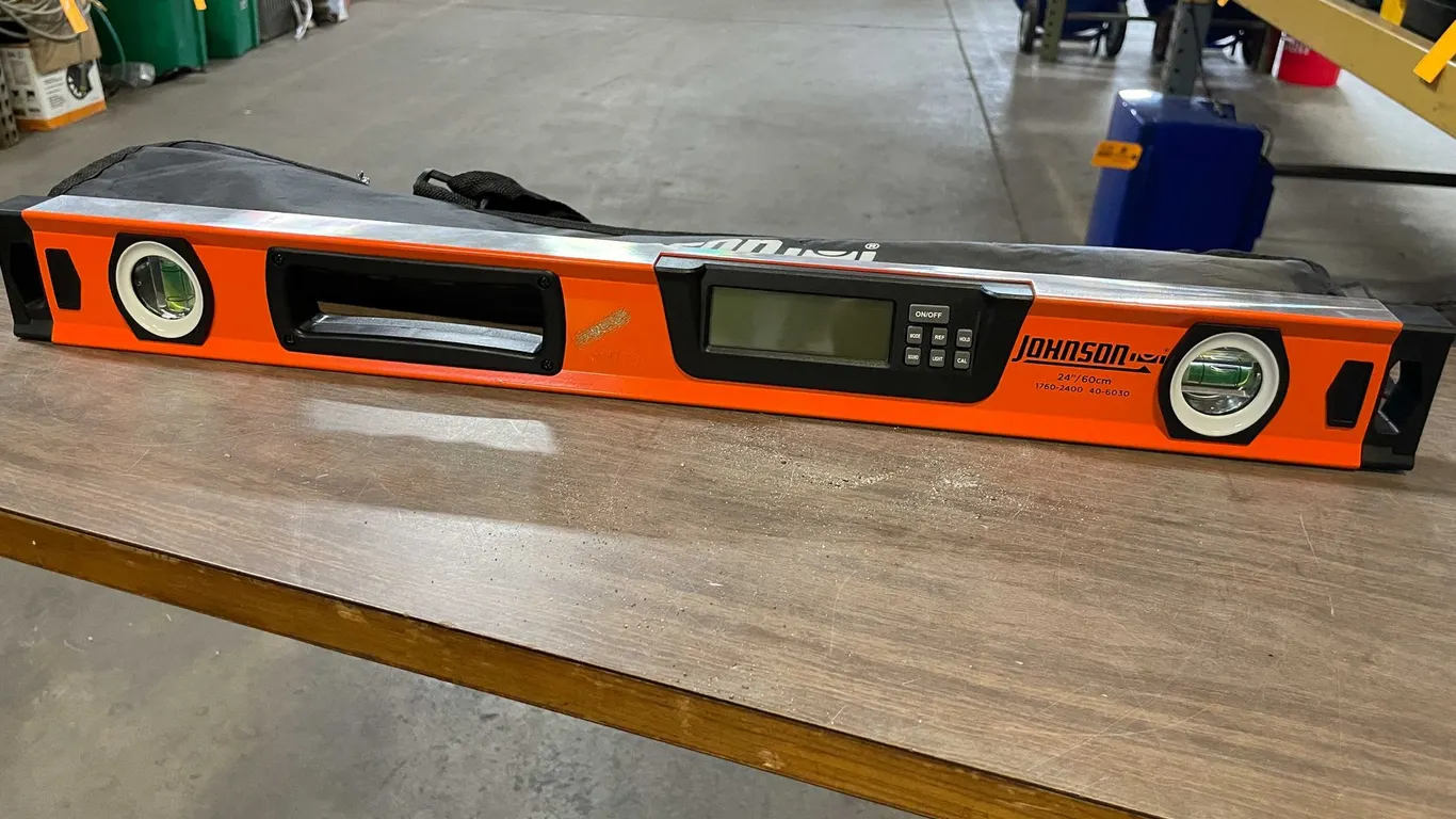 Johnson Digital Level (PR12)