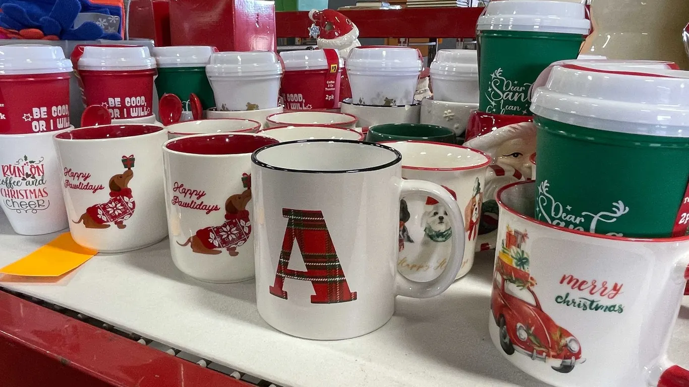 Holiday Mugs and Tumblers (T2)