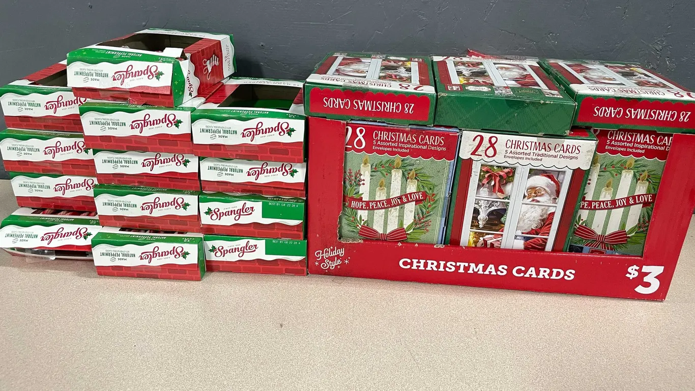 Christmas Cards and Candy Canes (T3)