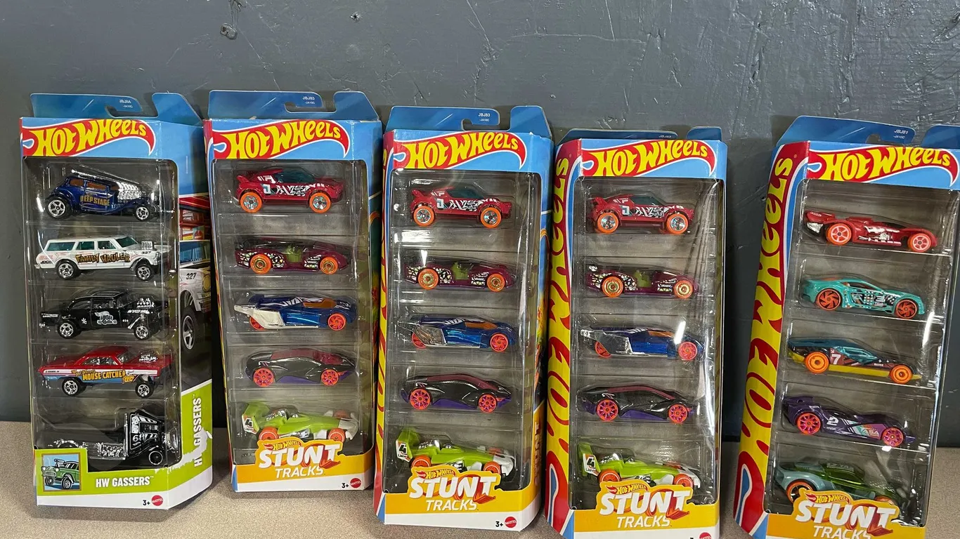 Hot Wheels Cars (T3)