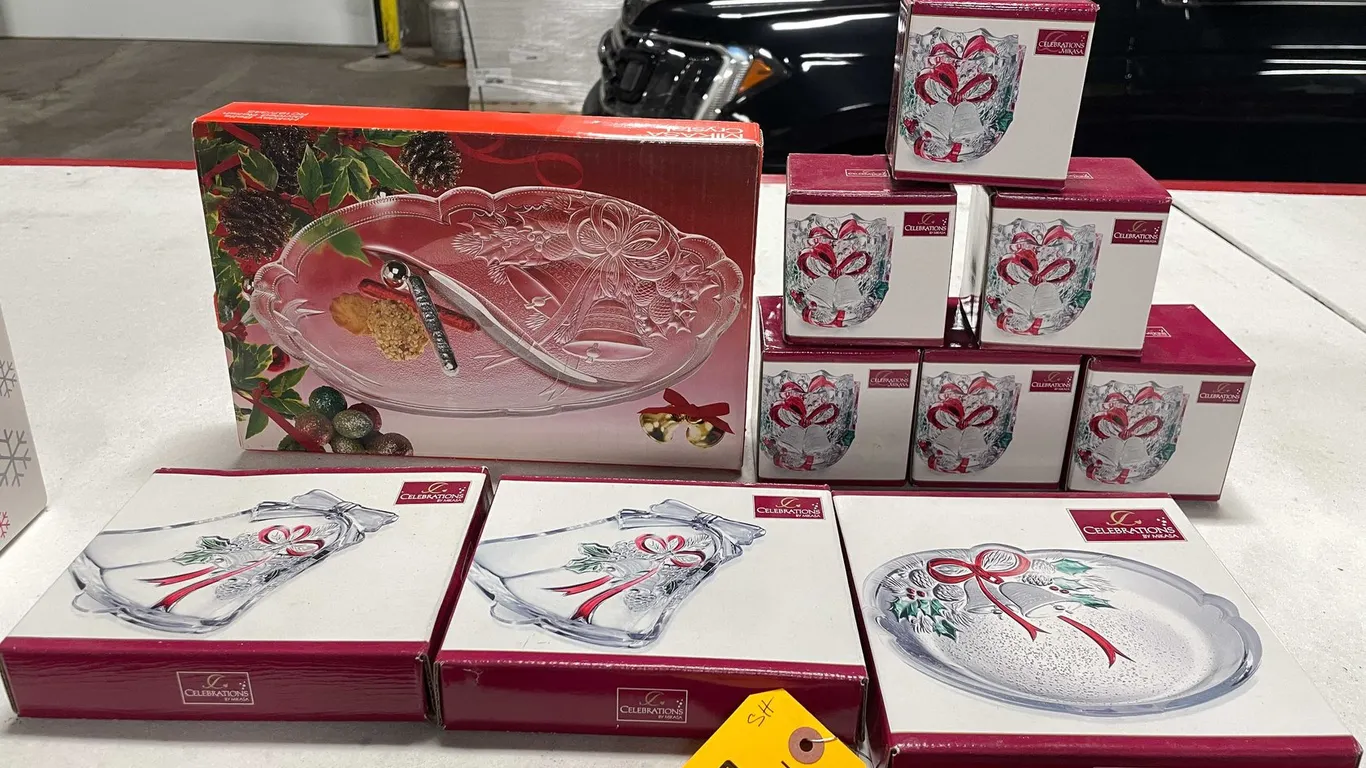 Mikasa Crystal Set (T2)