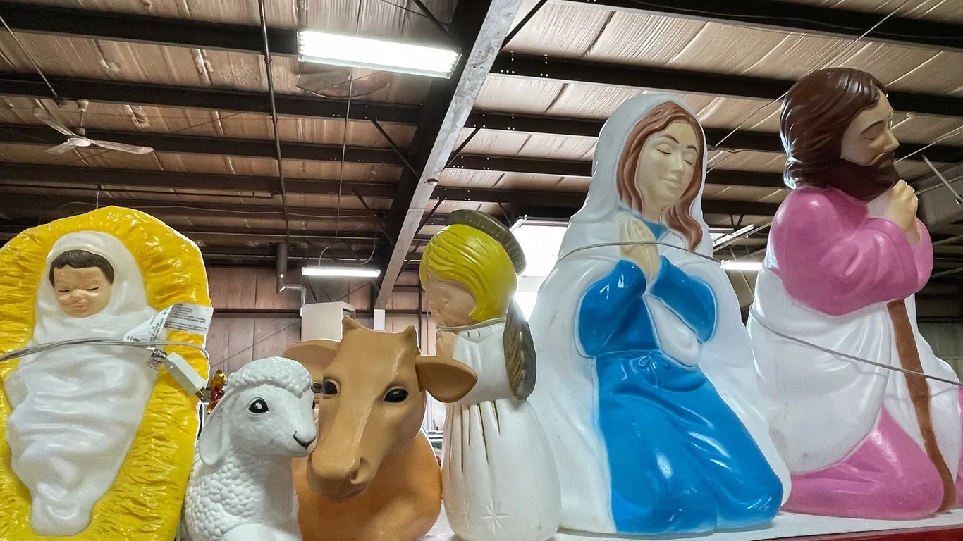 Outdoor Nativity Set (T3)