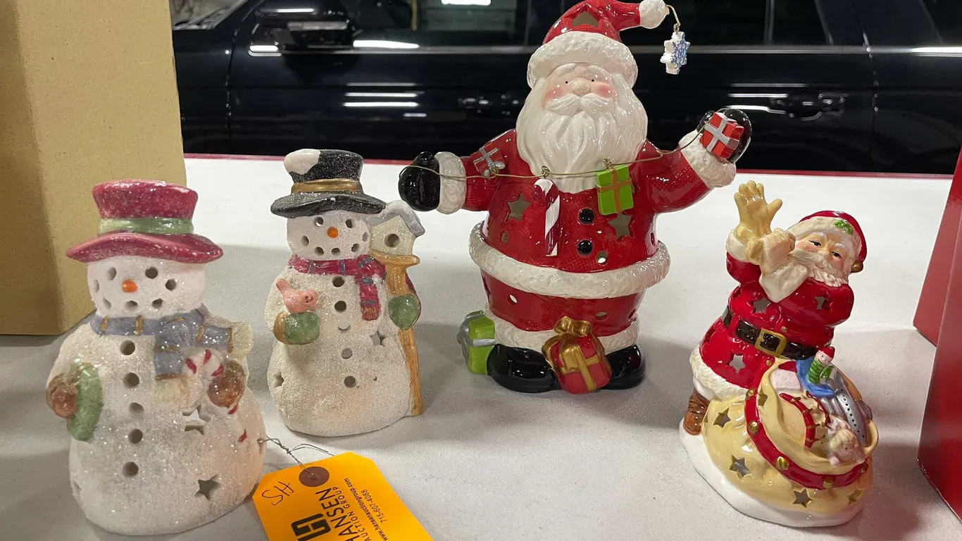 Christmas Tea Light Decorations (T2)